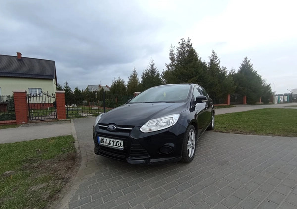 Ford Focus cena 23900 przebieg: 142896, rok produkcji 2013 z Chęciny małe 466